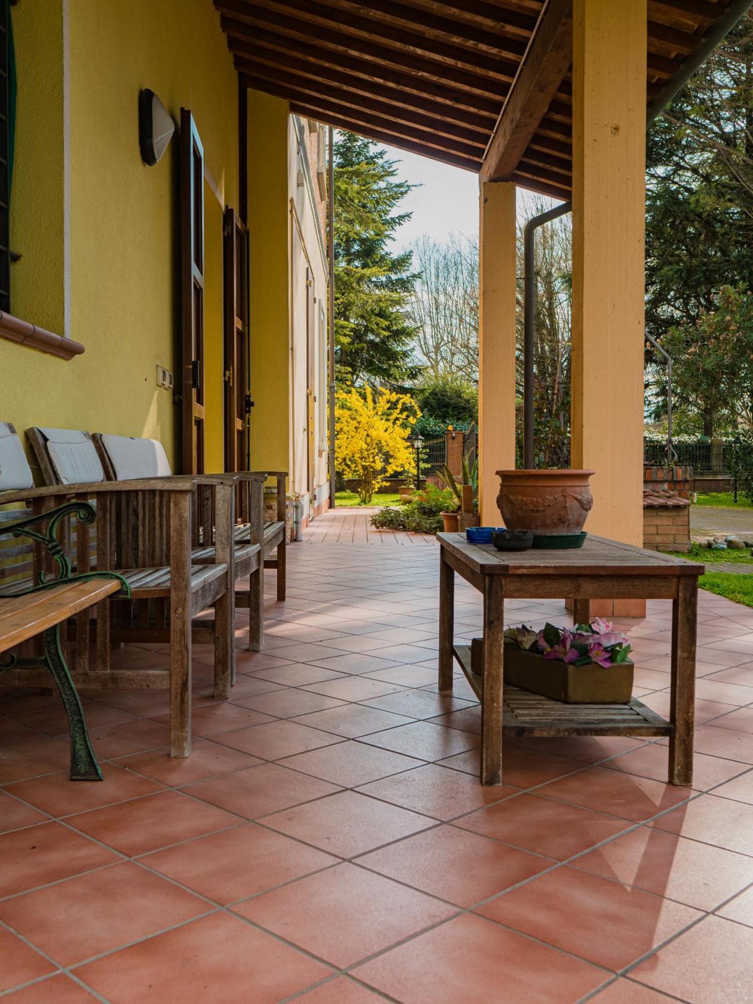 B&B Villa Erika Lugo  Exteriör bild